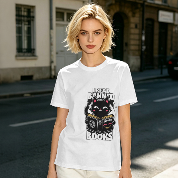 I Read Banned Books Black Cat Graphic T-Shirt