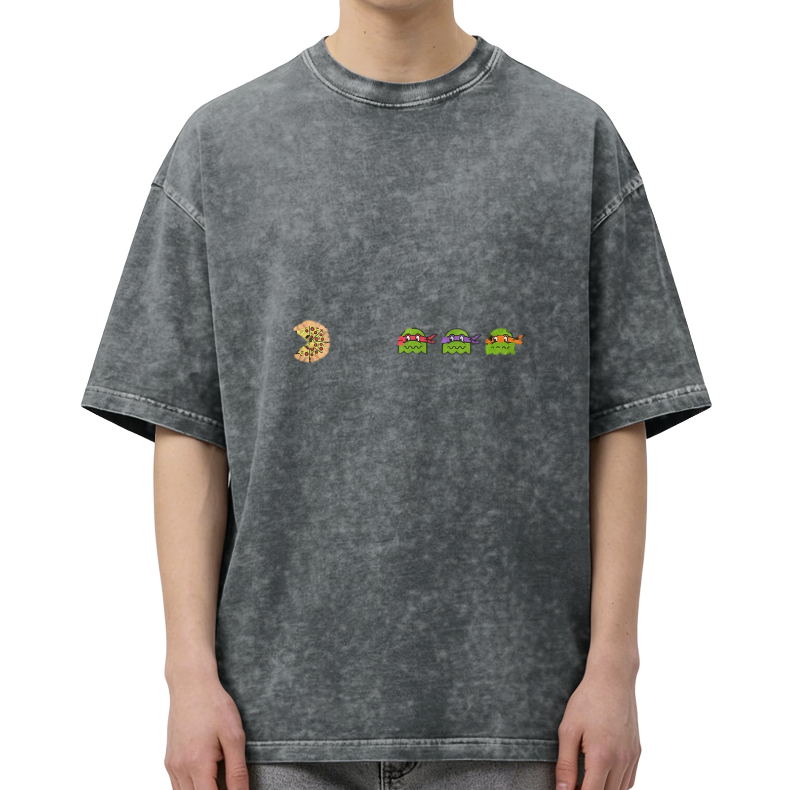 Washed distressed black loose short-sleeved T-shirt with fun Pac-Man and Teenage Mutant Ninja Turtles print