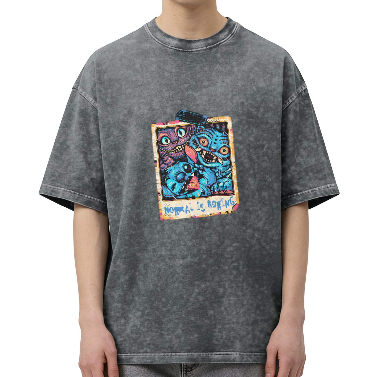 Distressed washed black cartoon print short-sleeved T-shirt Weird character pattern top