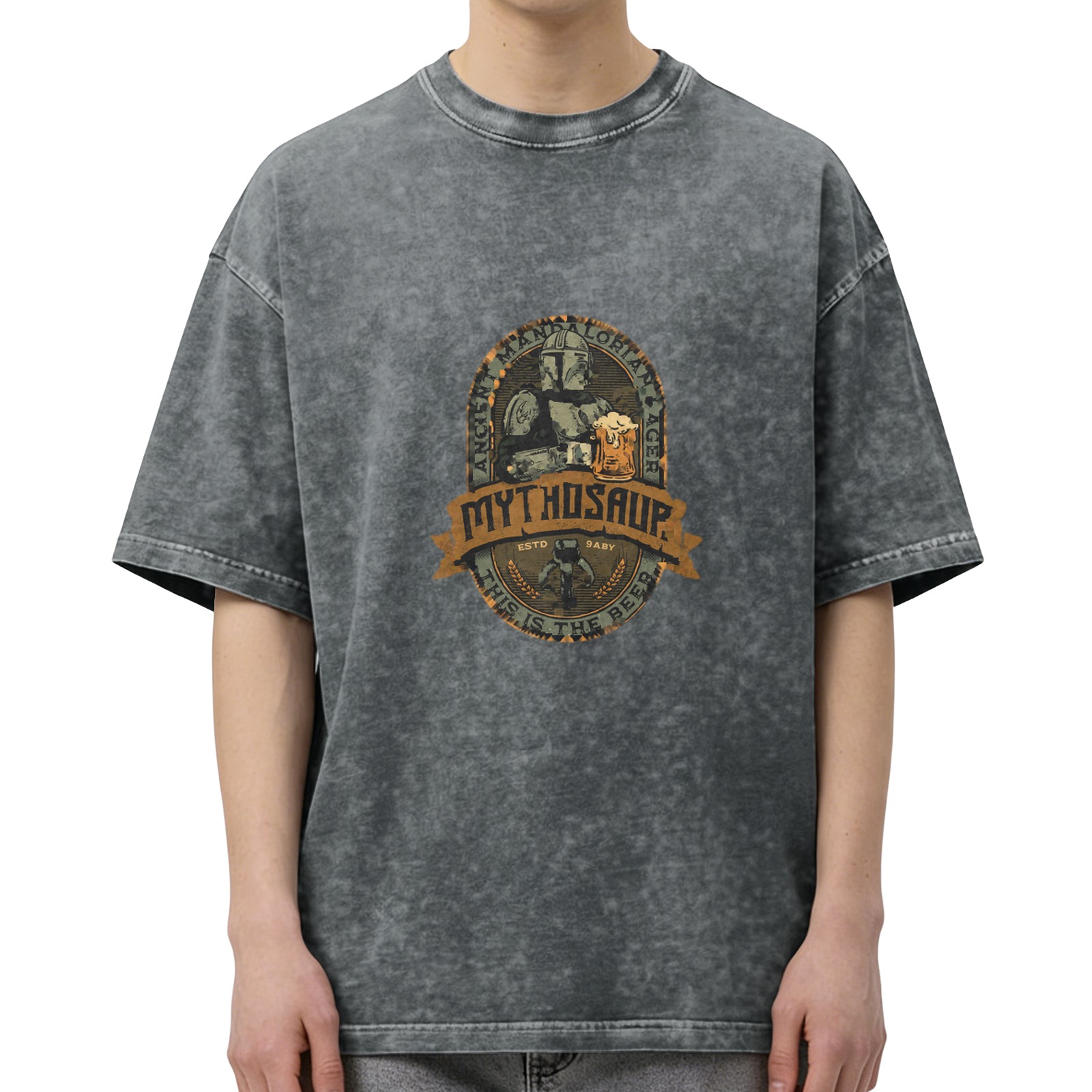 Distressed washed black Mandalorian themed printed short-sleeved T-shirt