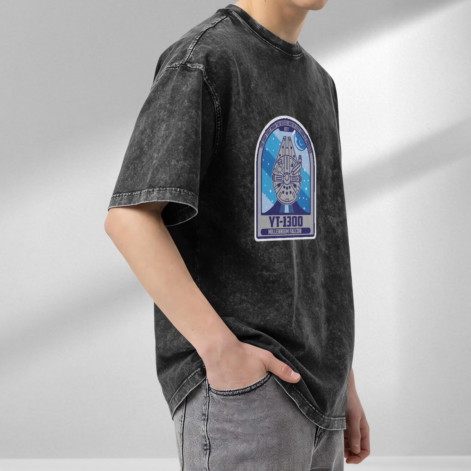 Oversized Stonewashed T-Shirt with Millennium Falcon YT-1300 Graphic