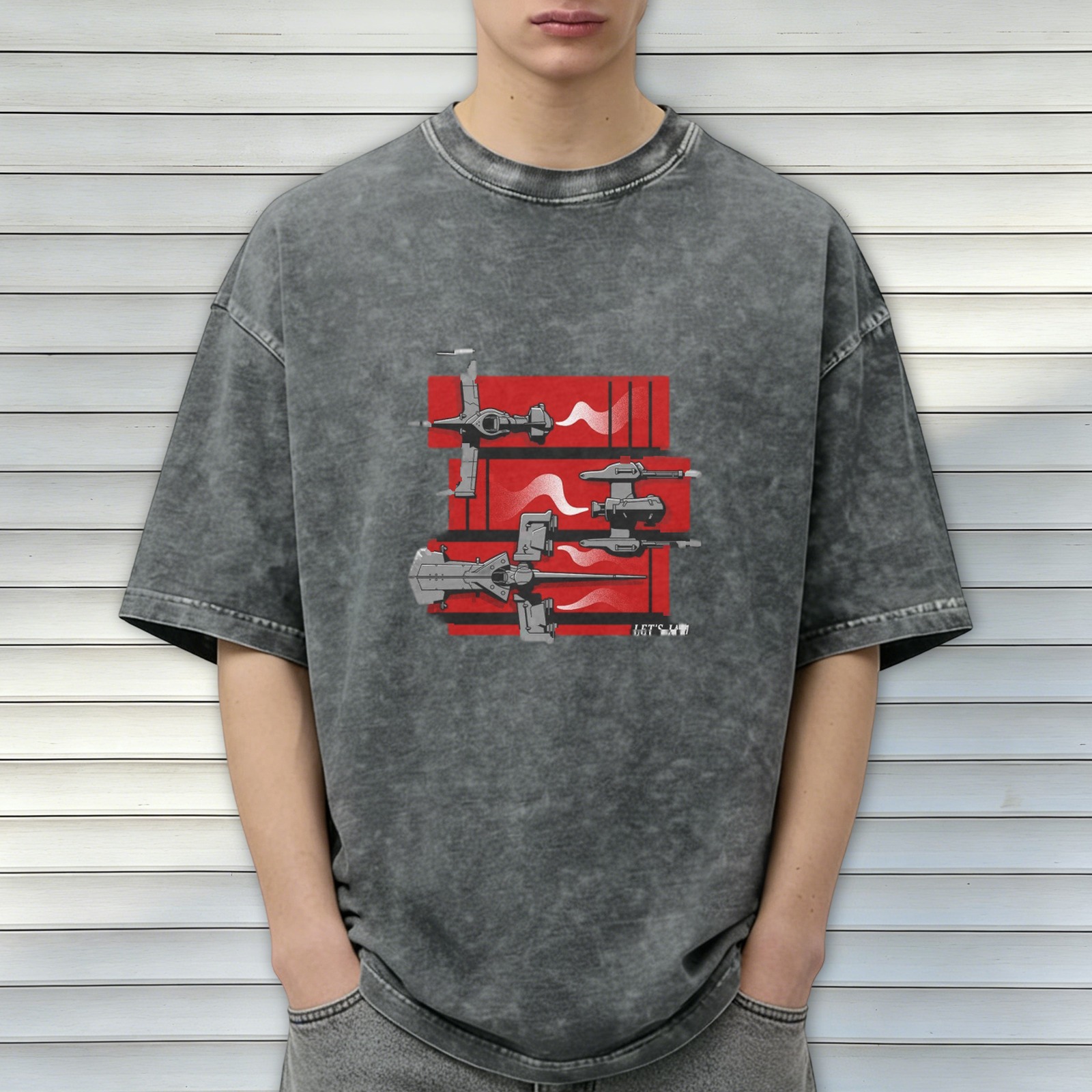 Distressed black loose short-sleeved T-shirt with sci-fi spaceship print design
