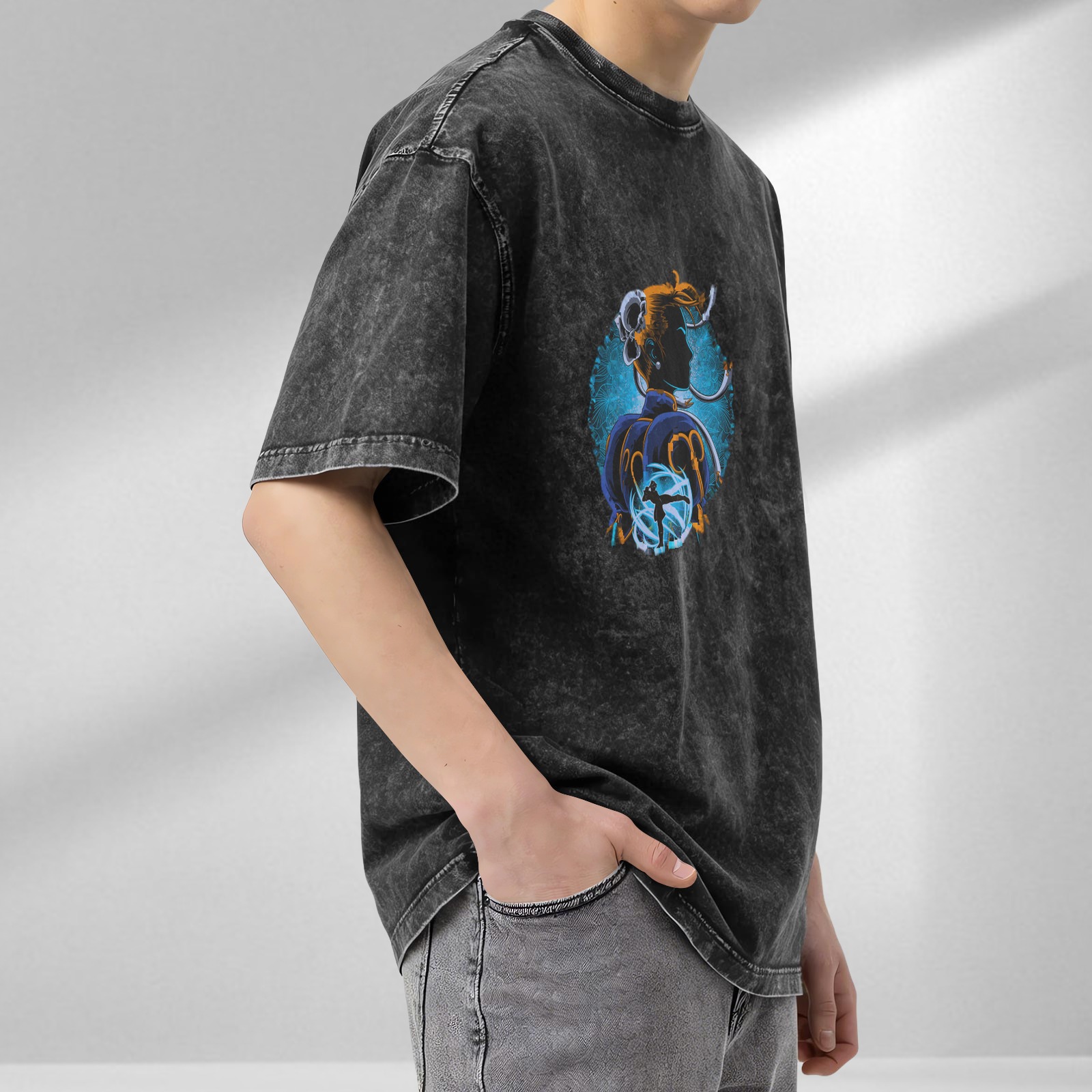 Oversized Dark Wash T-Shirt With Chun-Li Street Fighter Graphic