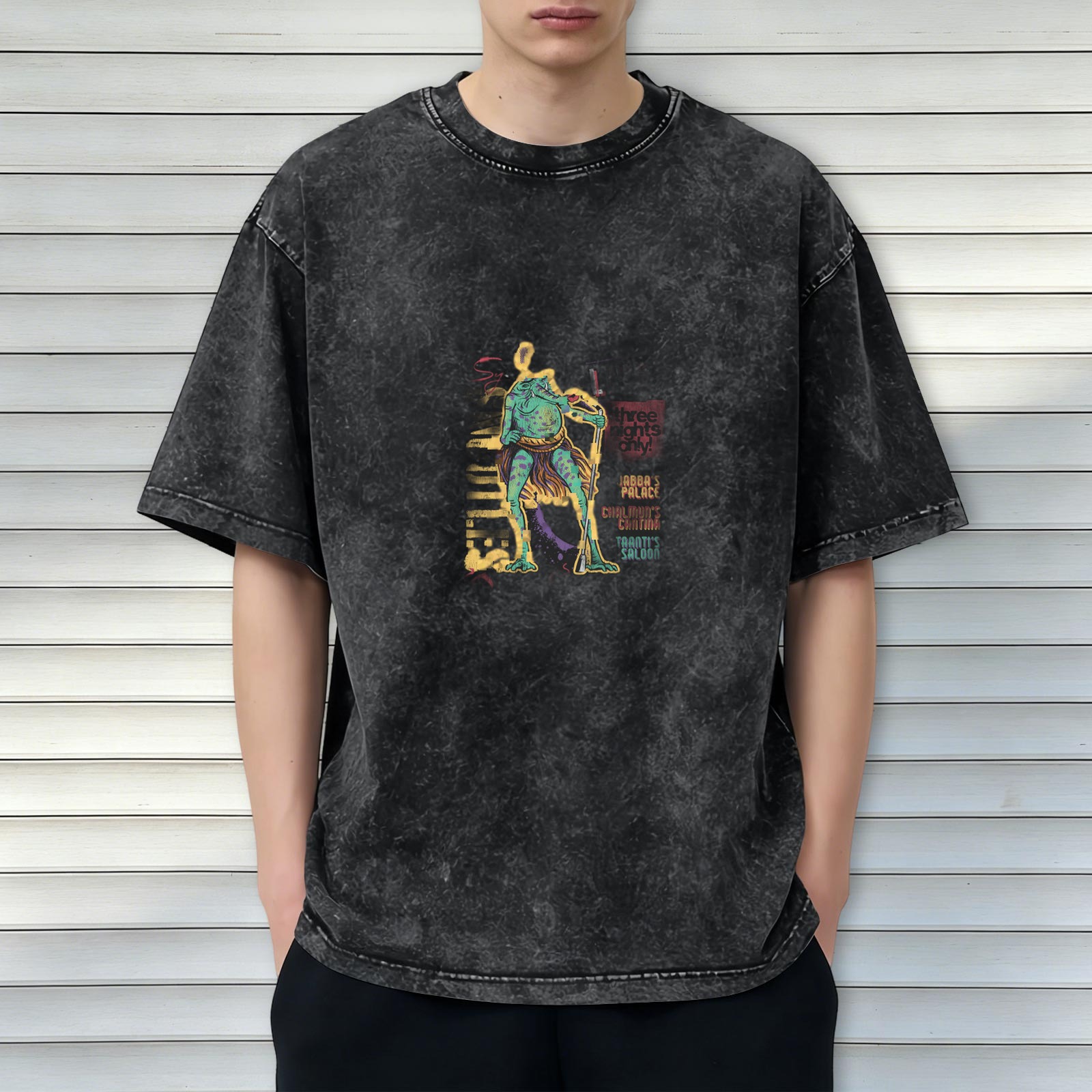 Oversized Acid Wash Graphic T-Shirt with Alien Creature Print