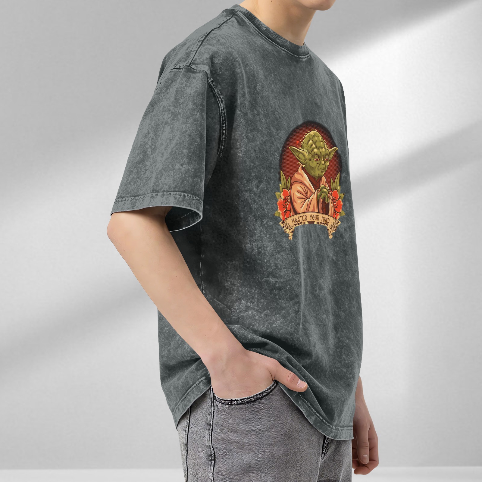 Washed cotton t-shirt with Yoda 'Master Your Mind' graphic print