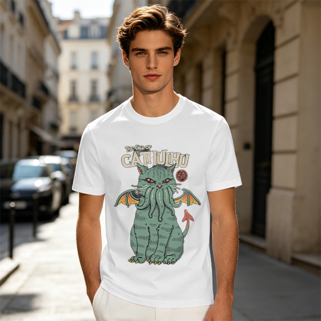 The Call of Cthulhu Cat Graphic T-Shirt