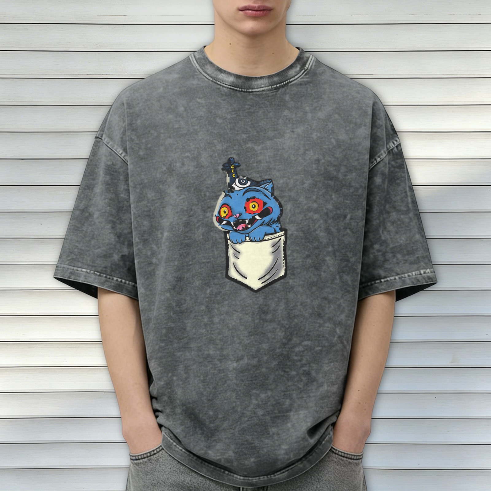 Oversized Acid Wash T-Shirt With Creepy Blue Cat Pocket Print