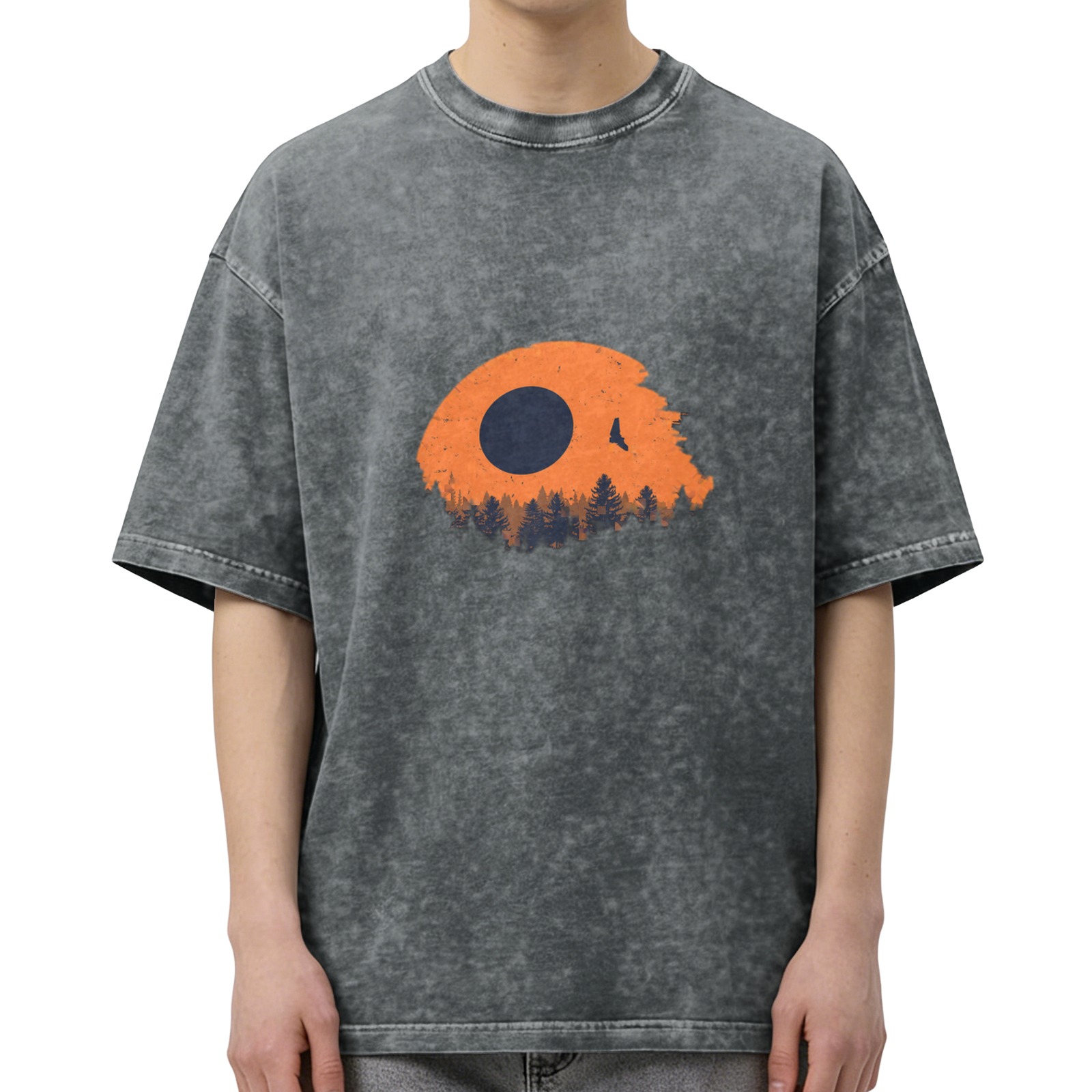 Distressed washed black loose short-sleeved T-shirt with outdoor forest sunset bird pattern design