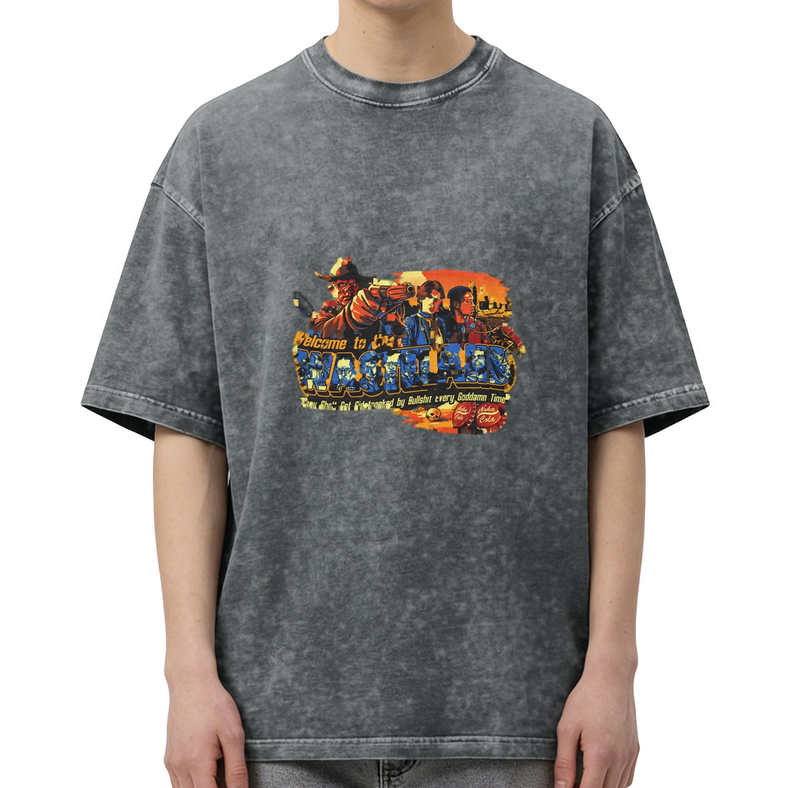 Distressed washed black western wasteland themed printed short-sleeved T-shirt