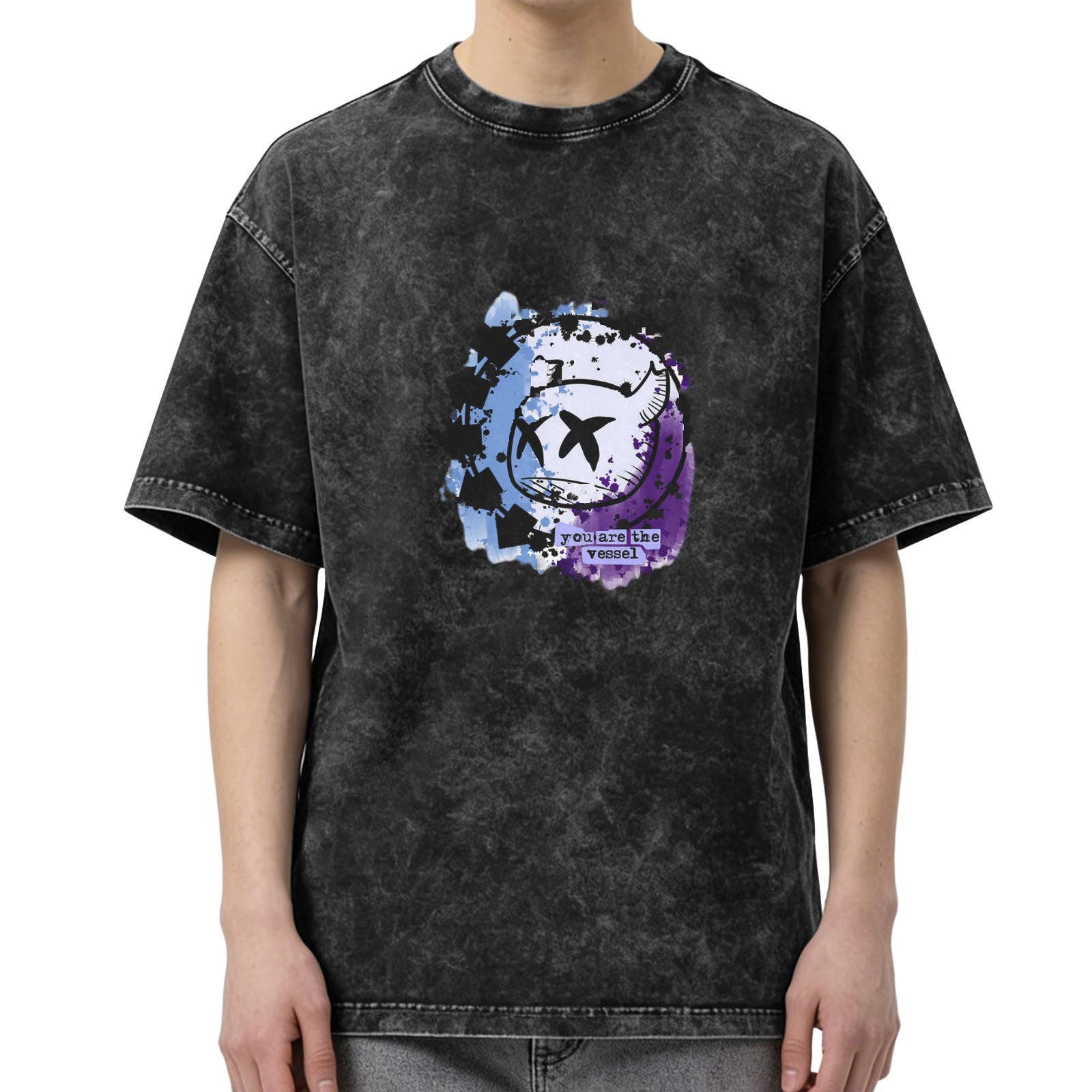 Oversized Acid Wash Graphic T-Shirt with X-Eye Skull Design