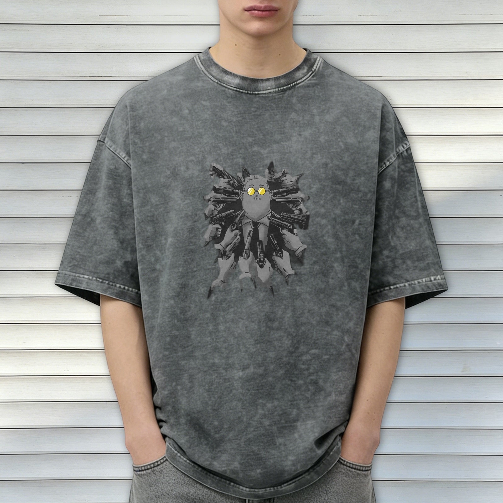 Distressed washed black loose short-sleeved T-shirt anime style gun-holding character print top