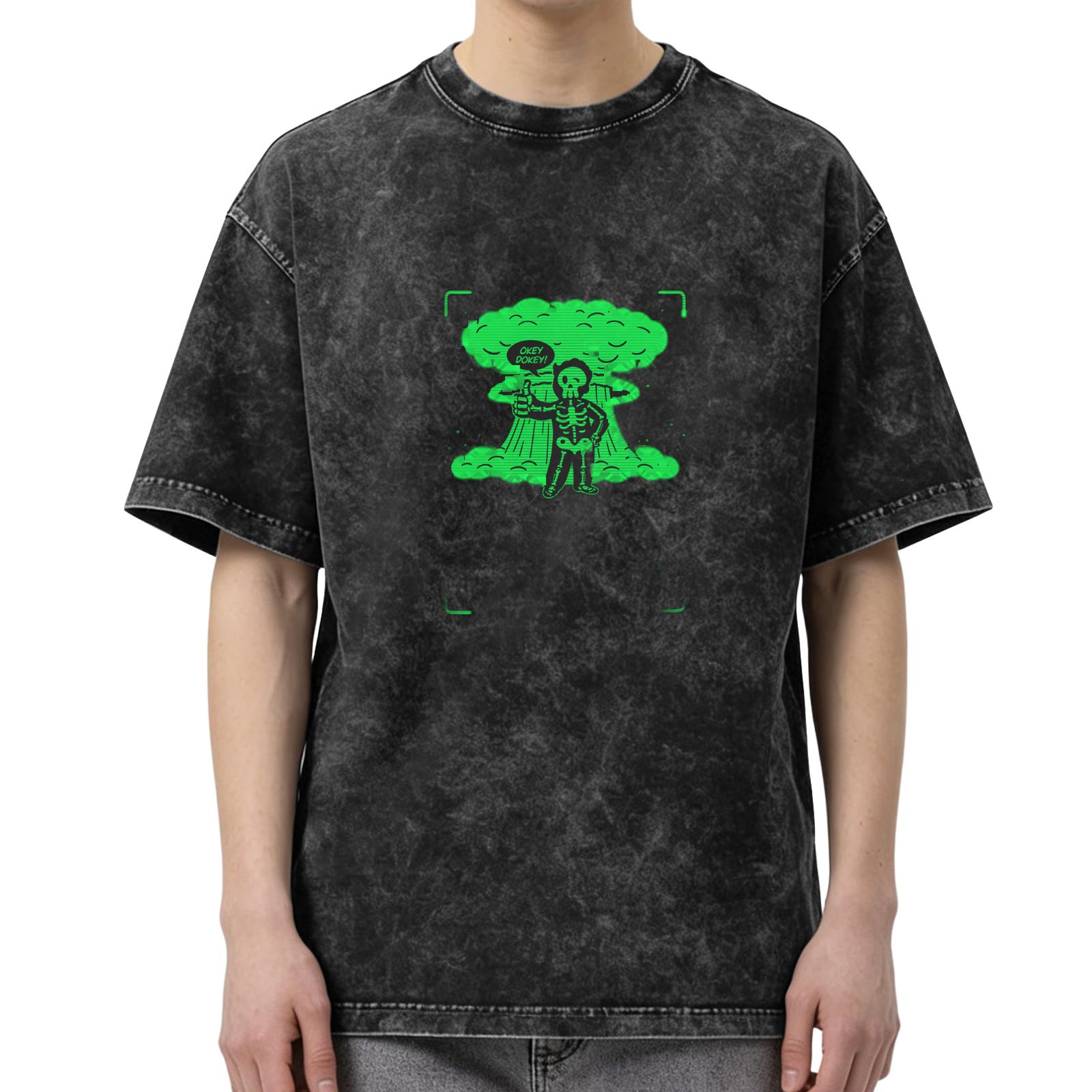 Distressed black nuclear explosion skull middle finger funny printed short-sleeved T-shirt