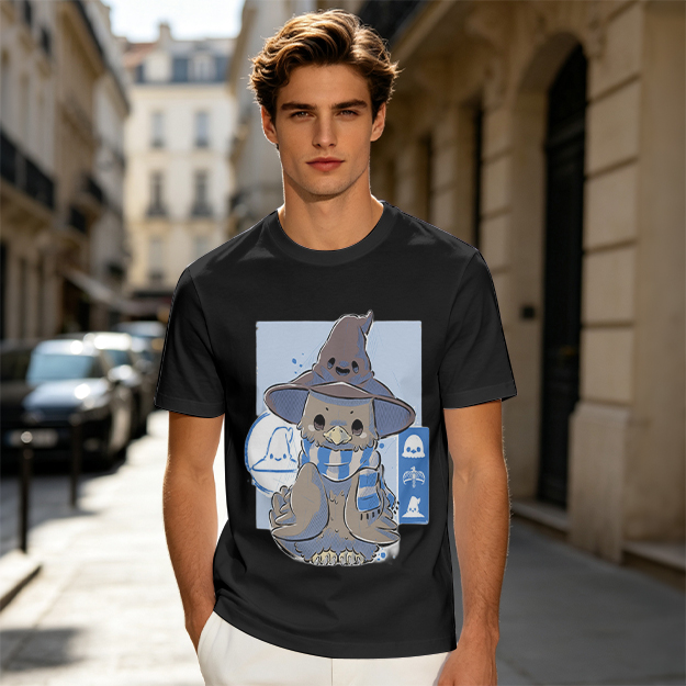 Owl in wizard hat and striped scarf graphic tee