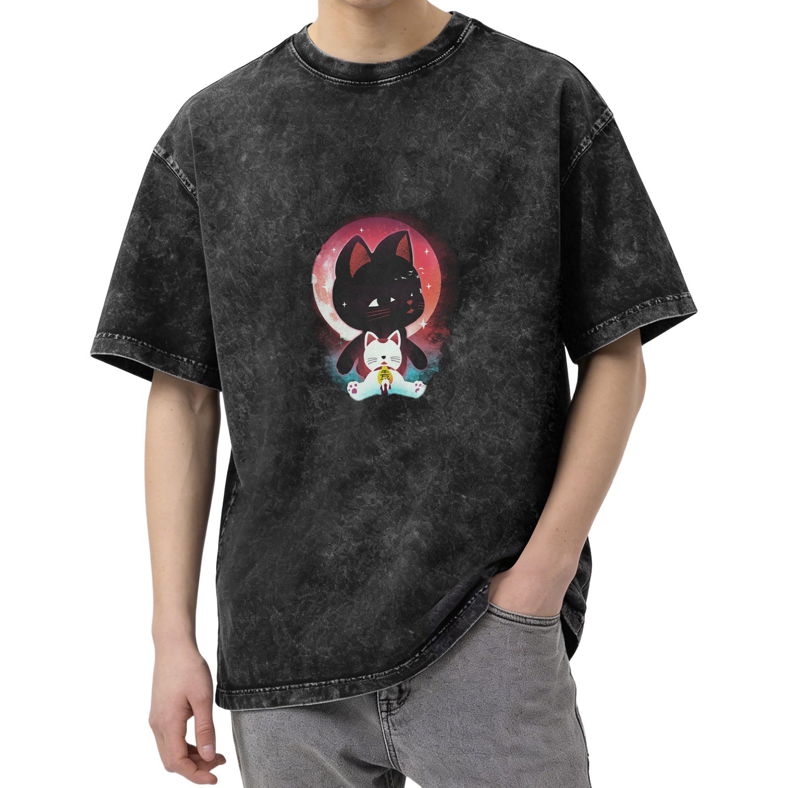 Distressed washed black loose short-sleeved T-shirt with cartoon black cat and lucky cat print design