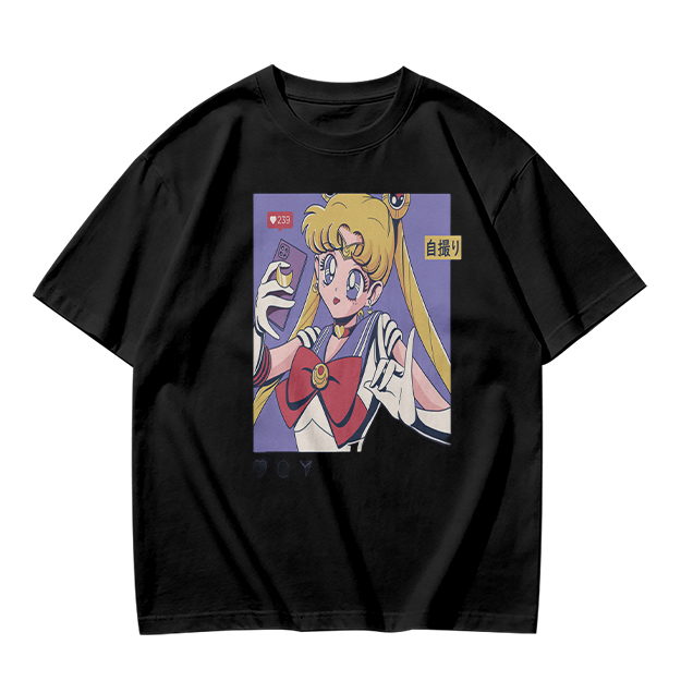 Olive T-shirt with Sailor Moon Selfie Anime Print
