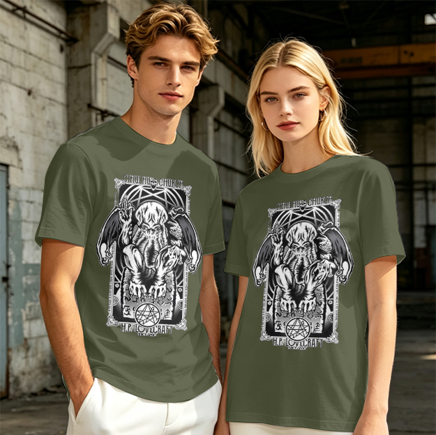 Olive Cthulhu H.P. Lovecraft Graphic T-Shirt