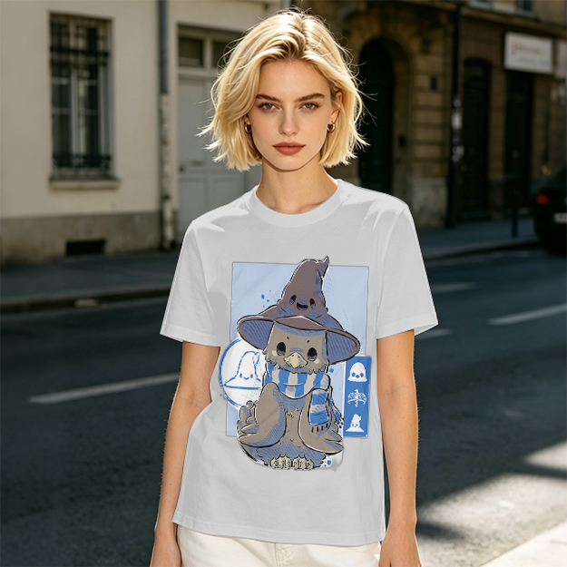 Owl in wizard hat and striped scarf graphic tee