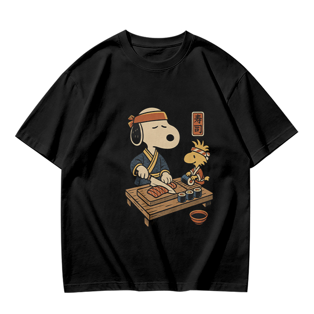 Olive T-shirt with Snoopy and Woodstock making sushi print