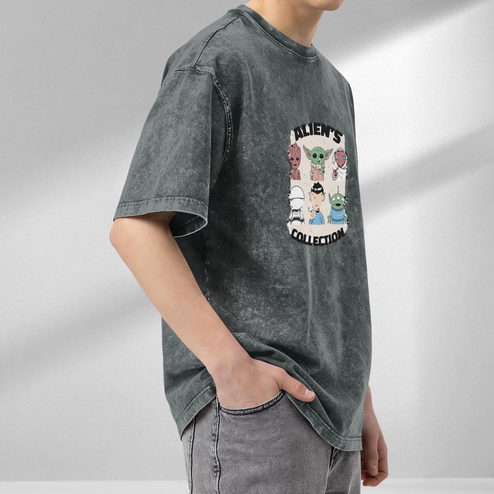 Washed Black T-Shirt with Alien's Collection Graphic Print