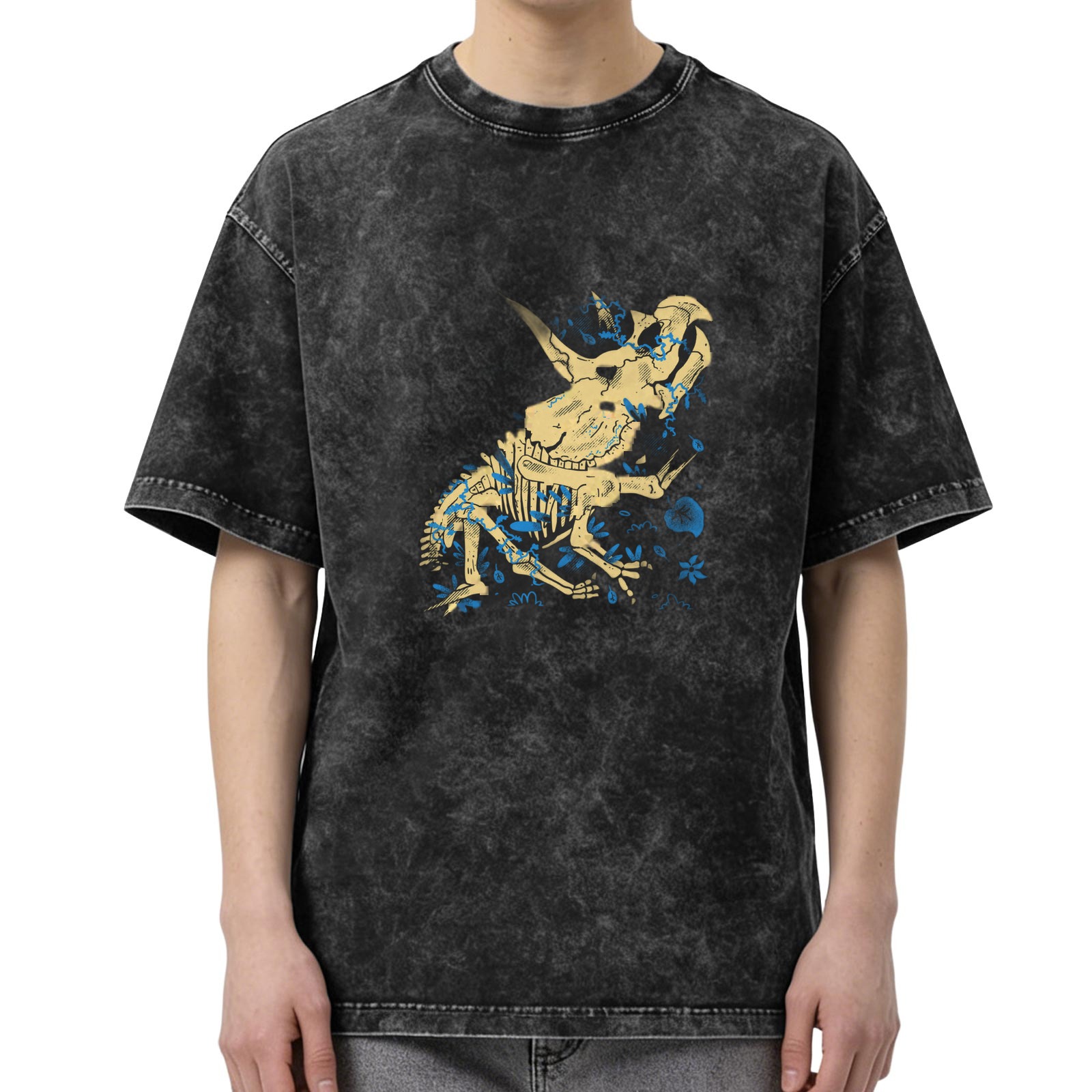 Oversized Acid Wash T-Shirt with Dinosaur Skeleton Graphic