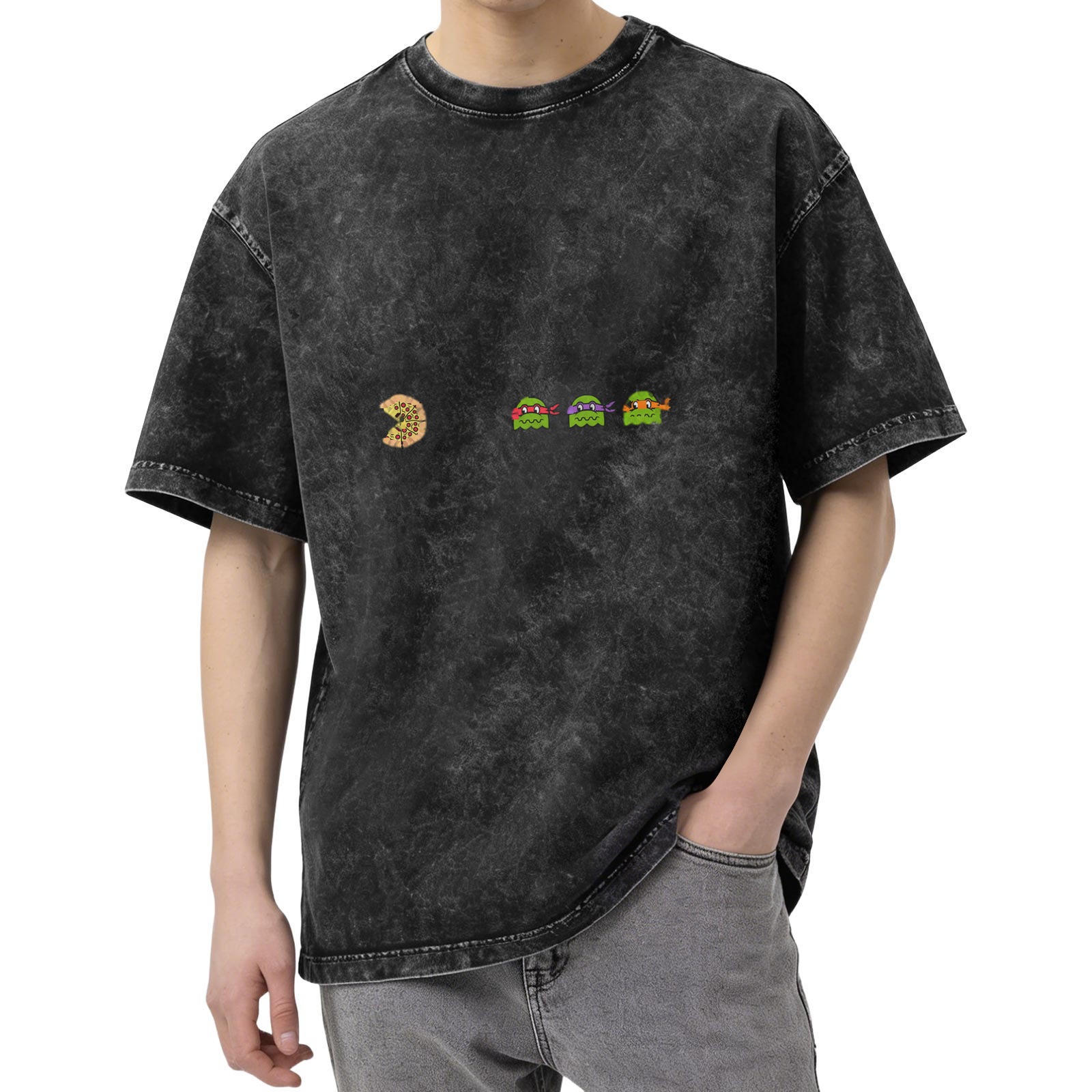 Washed distressed black loose short-sleeved T-shirt with fun Pac-Man and Teenage Mutant Ninja Turtles print