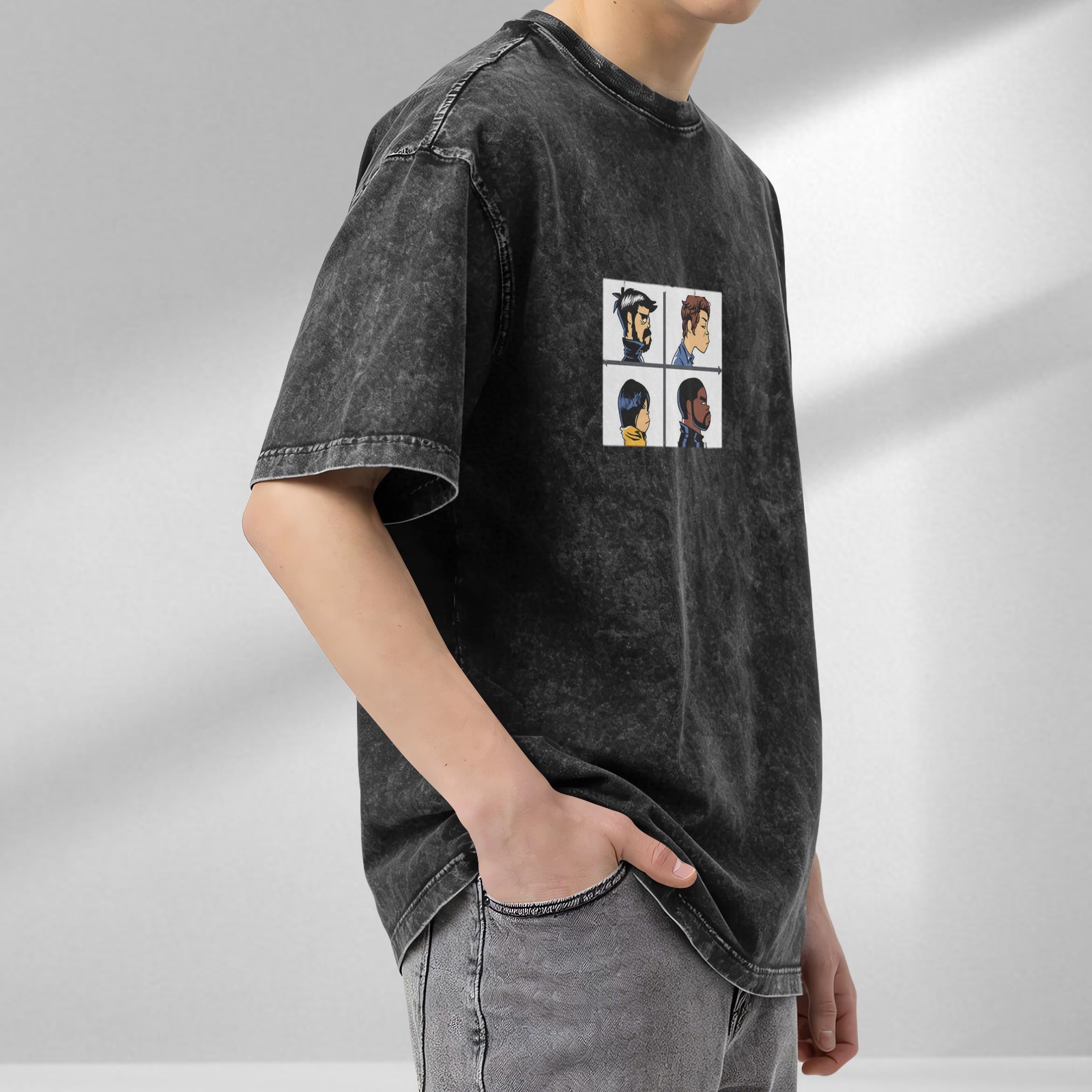 Distressed black short-sleeved T-shirt, four-frame cartoon character print, loose casual top