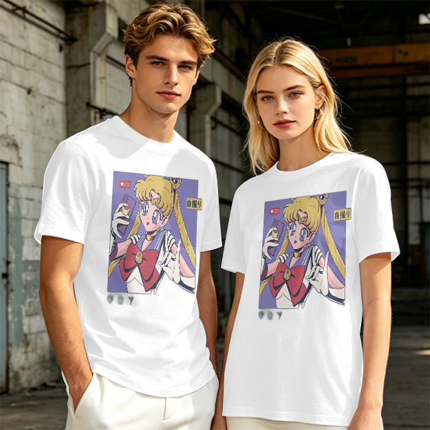 Olive T-shirt with Sailor Moon Selfie Anime Print