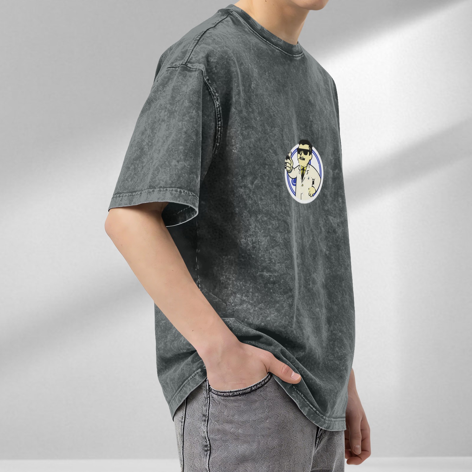 Oversized Acid Wash T-Shirt With Cartoon Scientist Print