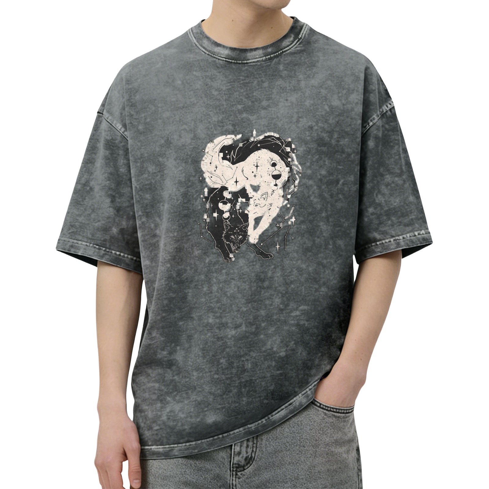Distressed black loose short-sleeved T-shirt with starry sky nine-tailed fox pattern