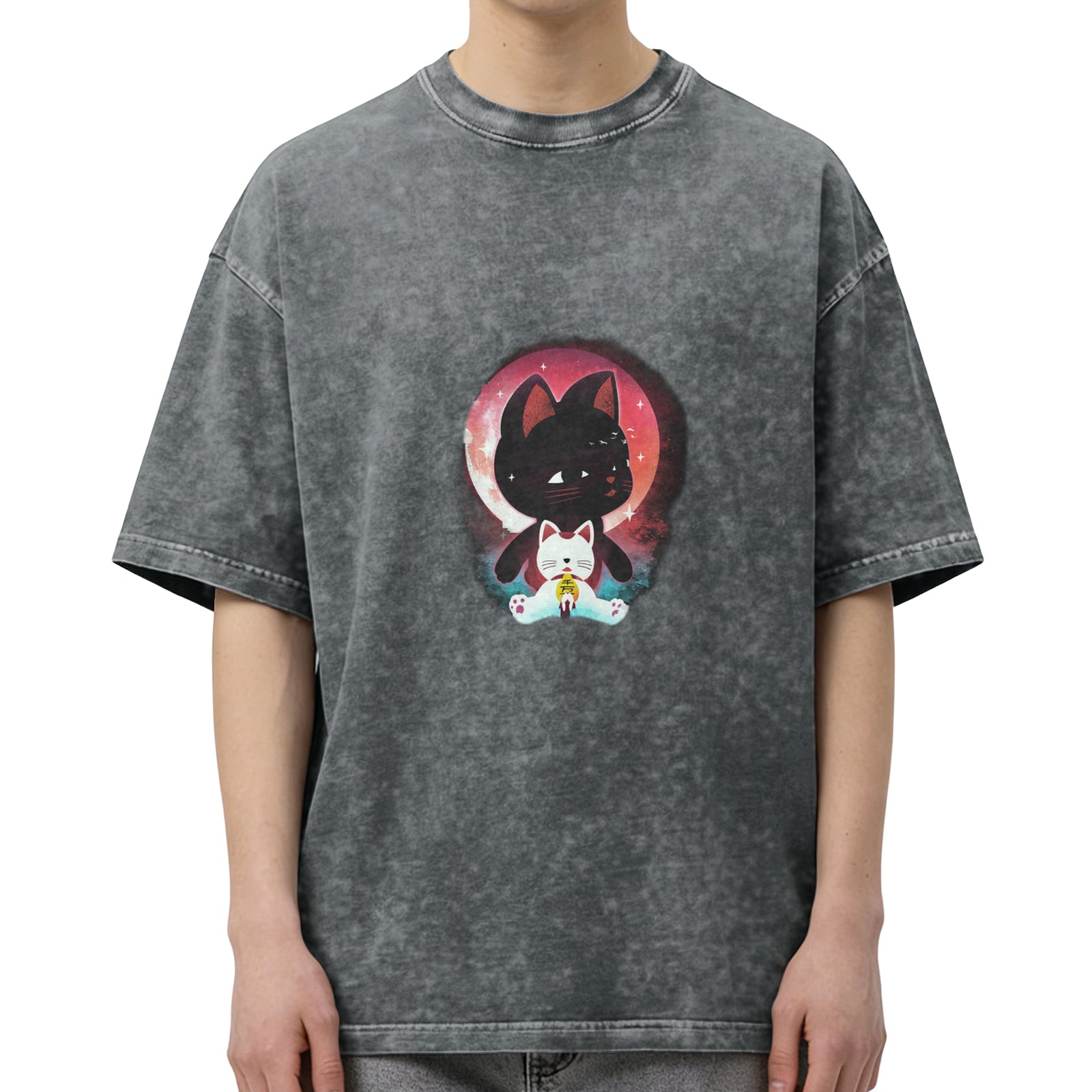 Distressed washed black loose short-sleeved T-shirt with cartoon black cat and lucky cat print design