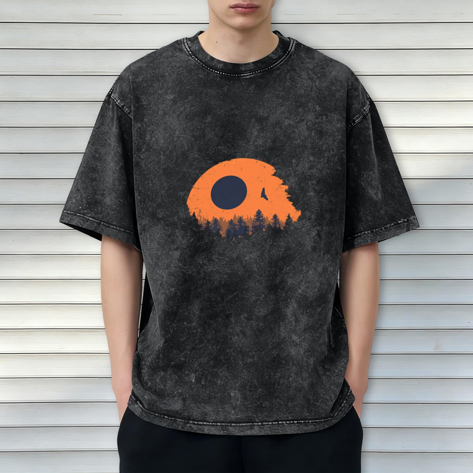 Distressed washed black loose short-sleeved T-shirt with outdoor forest sunset bird pattern design