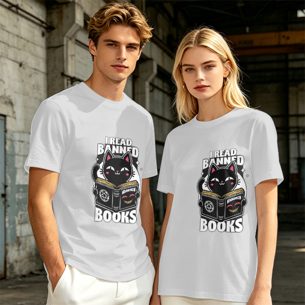 I Read Banned Books Black Cat Graphic T-Shirt