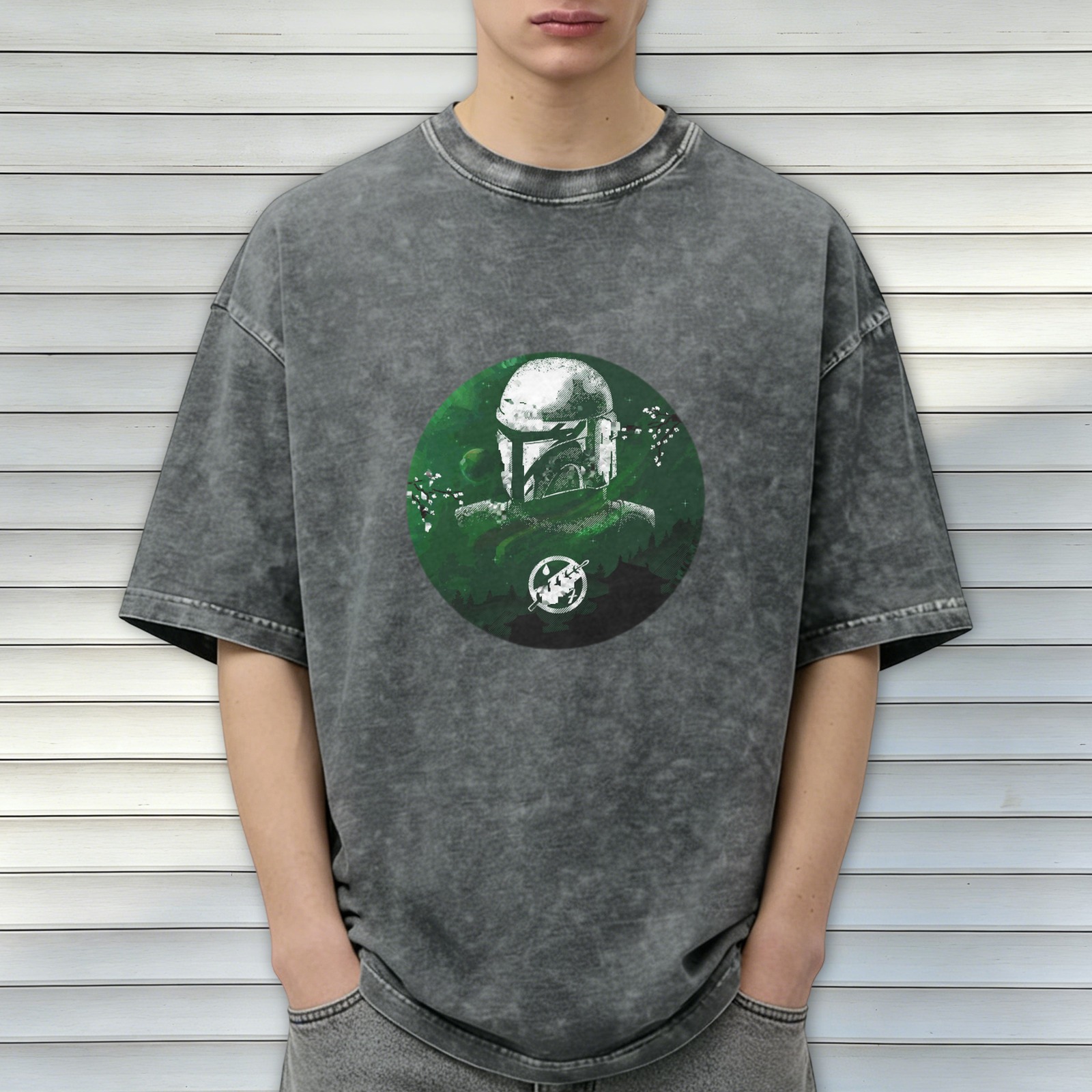 Distressed black short-sleeved T-shirt with Mandalorian theme print, loose style