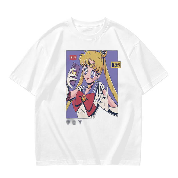 Olive T-shirt with Sailor Moon Selfie Anime Print