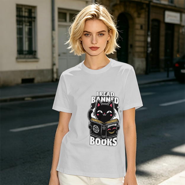 I Read Banned Books Black Cat Graphic T-Shirt