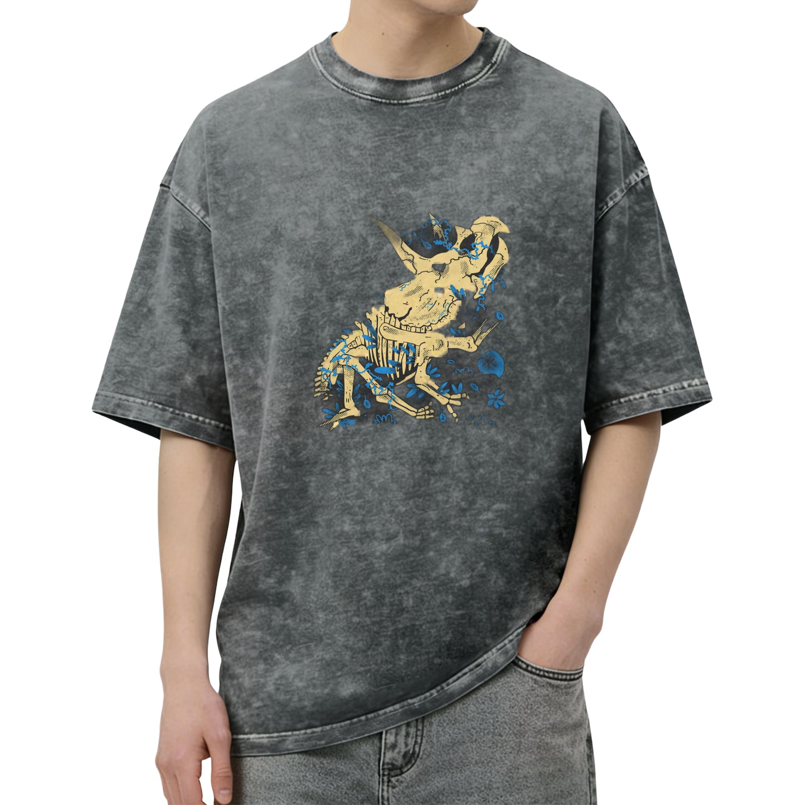 Oversized Acid Wash T-Shirt with Dinosaur Skeleton Graphic