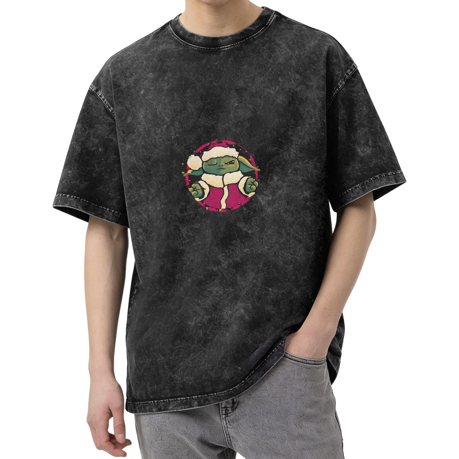 Distressed black loose short-sleeved T-shirt Christmas Baby Yoda print
