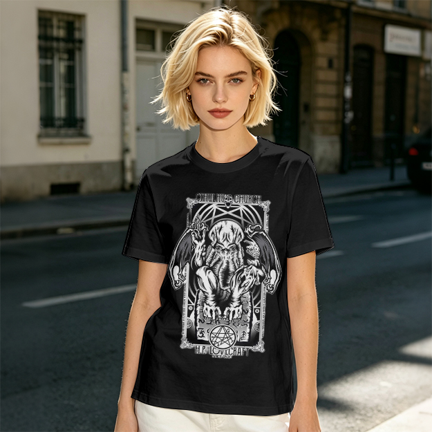 Olive Cthulhu H.P. Lovecraft Graphic T-Shirt