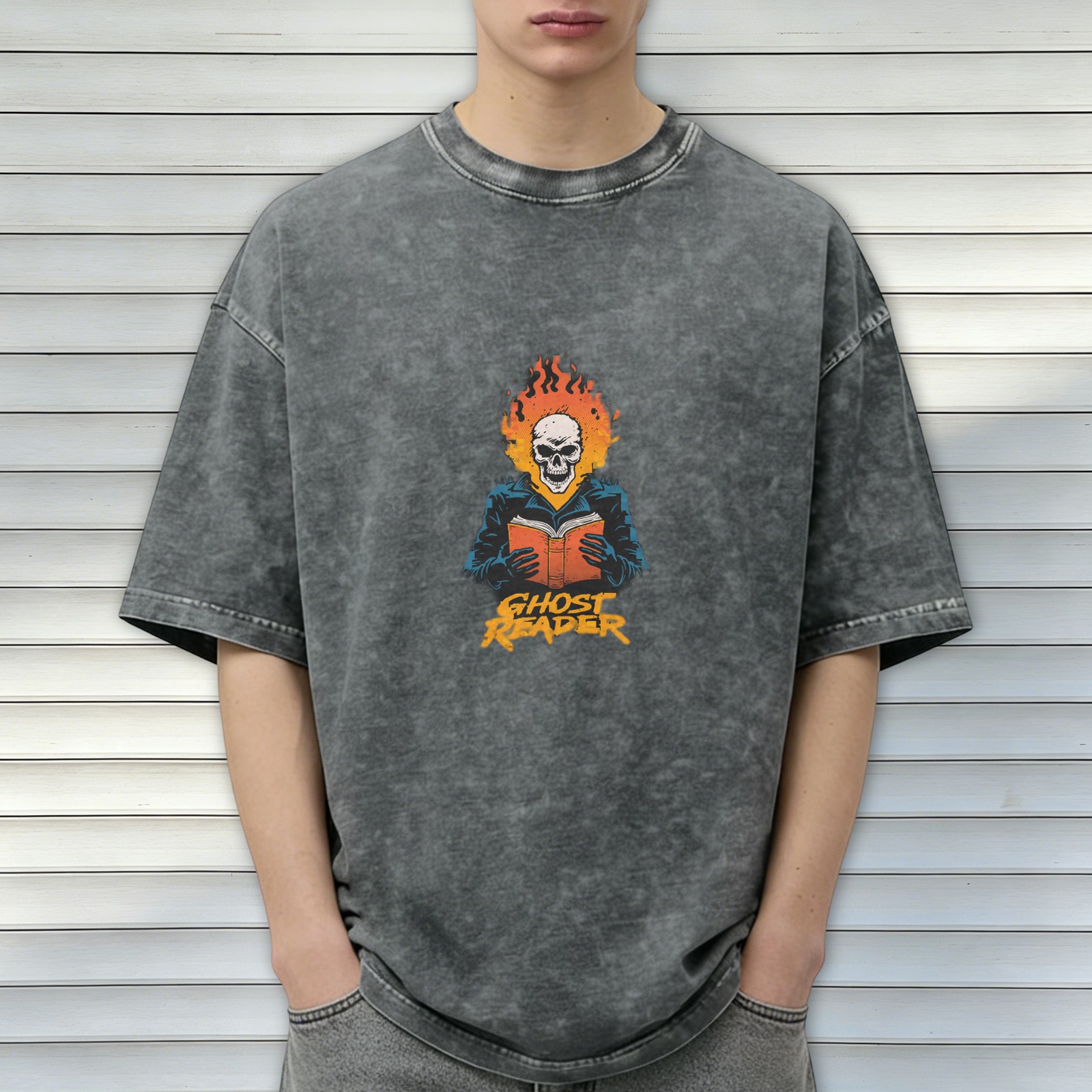 Oversized Acid Wash T-Shirt With Ghost Reader Skull Flame Print