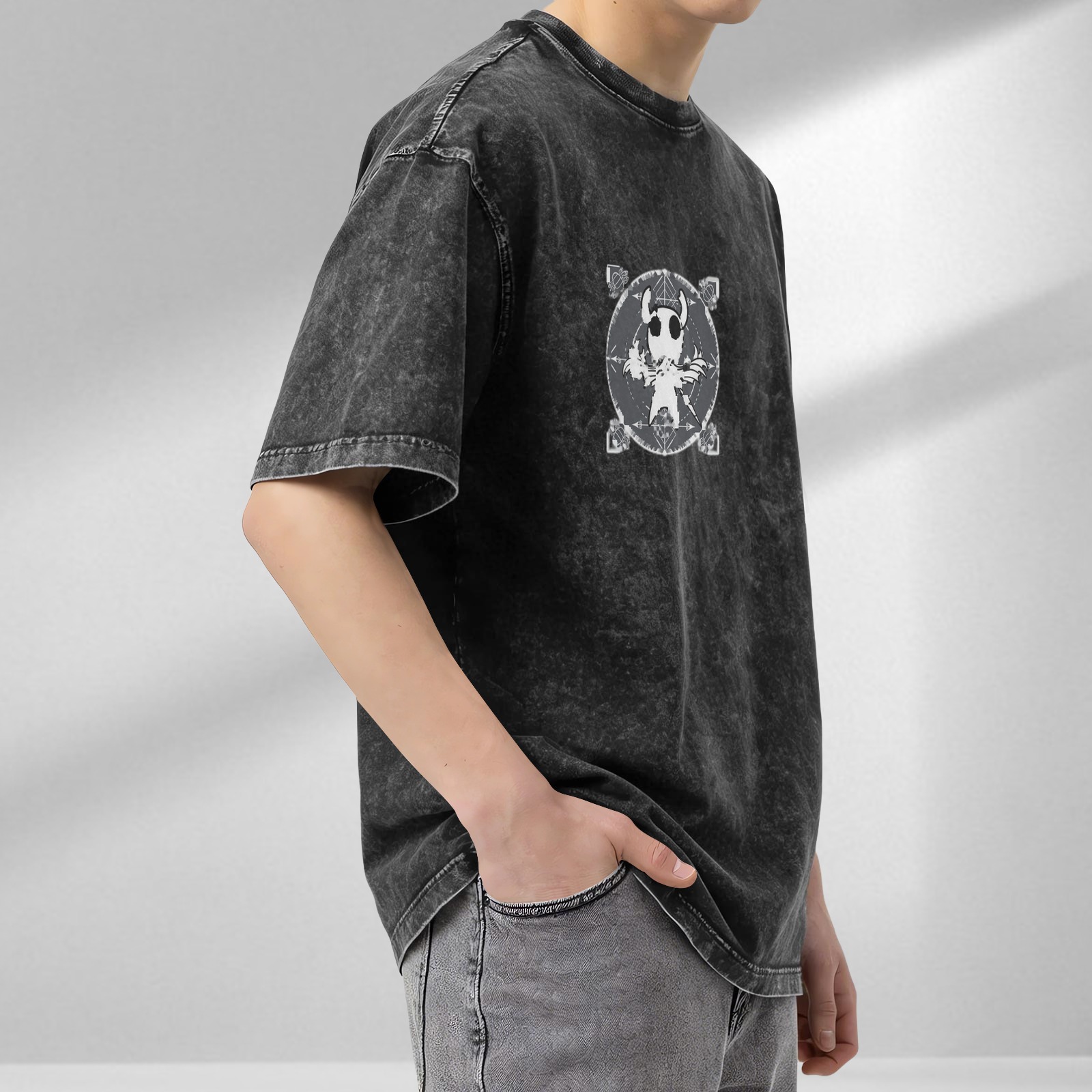 Hollow Knight themed distressed washed black loose short-sleeved T-shirt