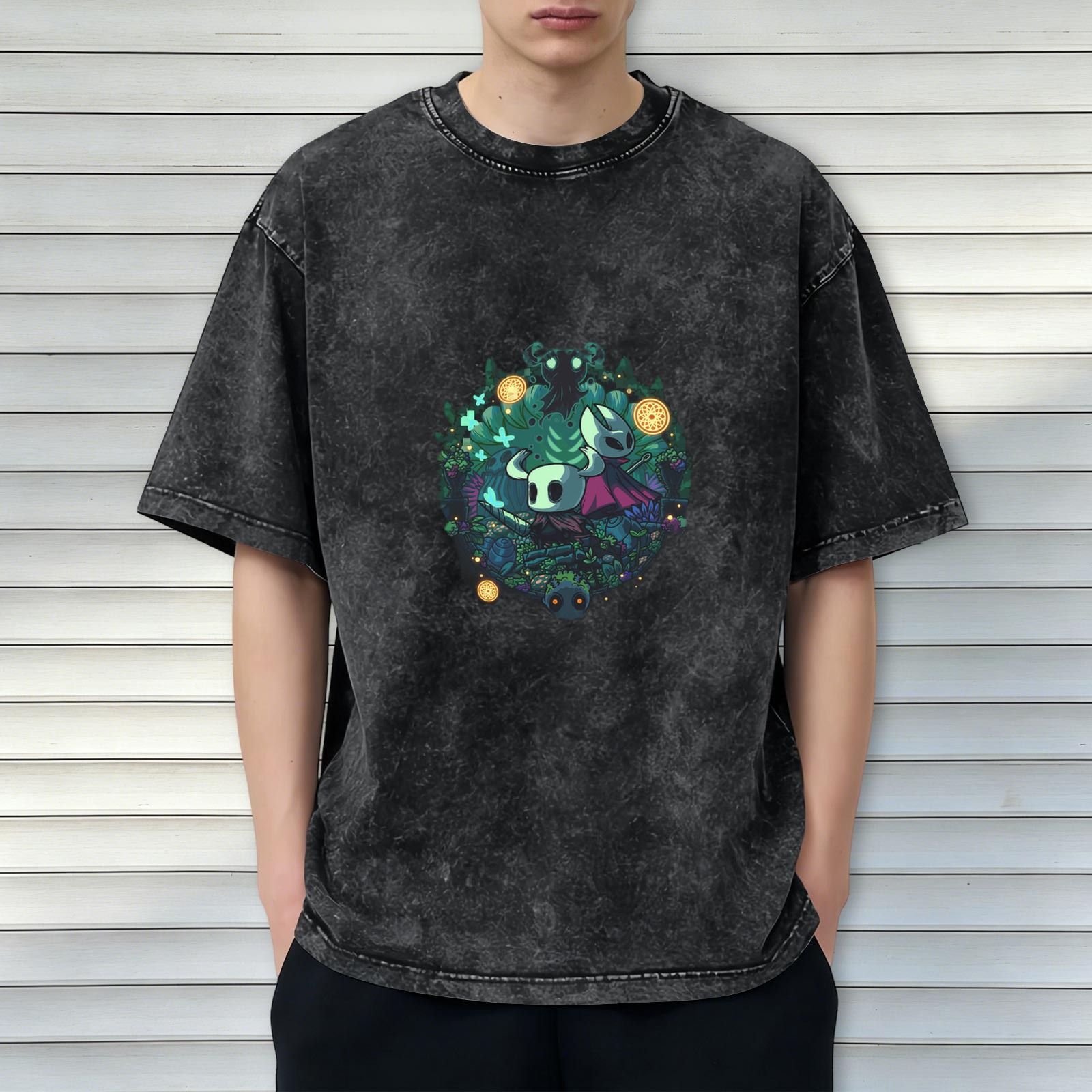 Hollow Knight Graphic Washed Black Short Sleeve T-Shirt